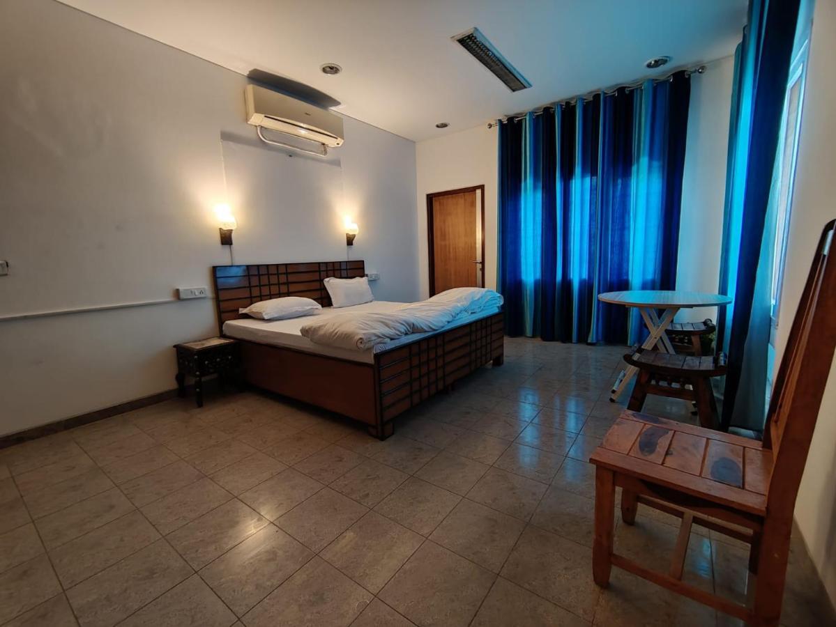Albergue A Sleepy Fox Nueva Delhi Exterior foto