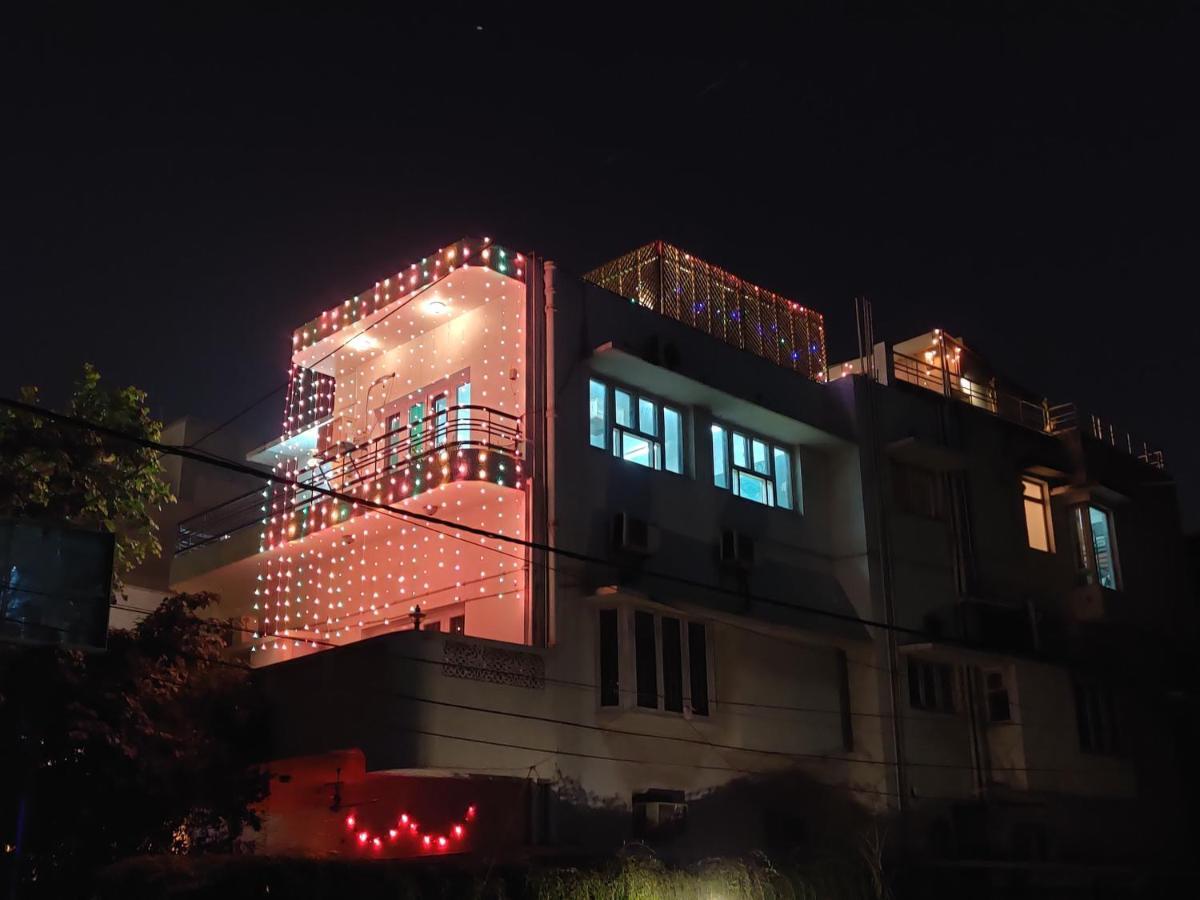 Albergue A Sleepy Fox Nueva Delhi Exterior foto